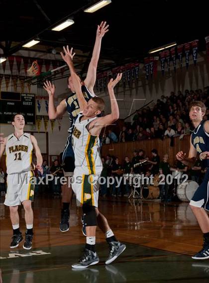 Thumbnail 3 in Nevada Union vs Placer (Kendall Arnett) photogallery.