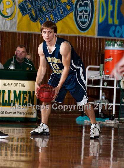 Thumbnail 1 in Nevada Union vs Placer (Kendall Arnett) photogallery.