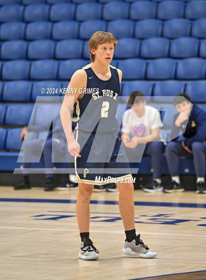 Thumbnail 3 in Marist vs Saint Pius X photogallery.