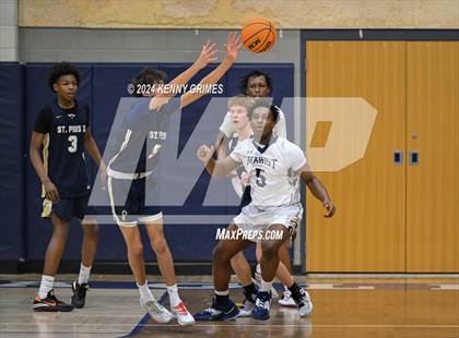 Thumbnail 2 in Marist vs Saint Pius X photogallery.