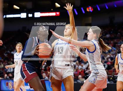 Thumbnail 2 in Millard North vs. Lincoln North Star (NSAA Class A Quarterfinal) photogallery.