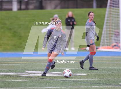 Thumbnail 2 in Syracuse vs. Skyridge (UHSAA 6A Semifinal) photogallery.