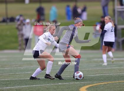 Thumbnail 1 in Syracuse vs. Skyridge (UHSAA 6A Semifinal) photogallery.