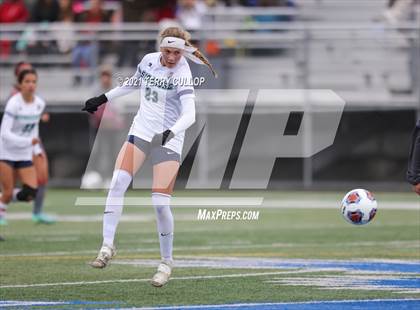 Thumbnail 1 in Syracuse vs. Skyridge (UHSAA 6A Semifinal) photogallery.