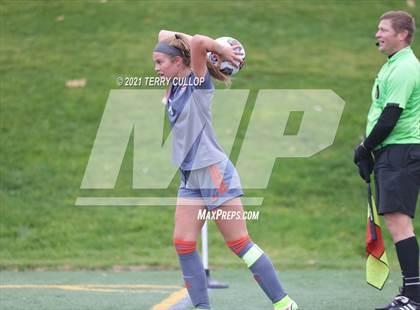 Thumbnail 1 in Syracuse vs. Skyridge (UHSAA 6A Semifinal) photogallery.