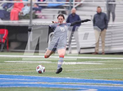 Thumbnail 1 in Syracuse vs. Skyridge (UHSAA 6A Semifinal) photogallery.