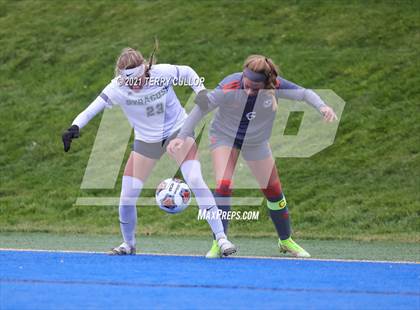 Thumbnail 2 in Syracuse vs. Skyridge (UHSAA 6A Semifinal) photogallery.