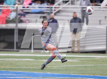 Thumbnail 3 in Syracuse vs. Skyridge (UHSAA 6A Semifinal) photogallery.