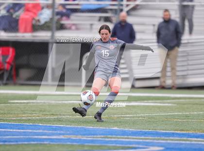 Thumbnail 2 in Syracuse vs. Skyridge (UHSAA 6A Semifinal) photogallery.
