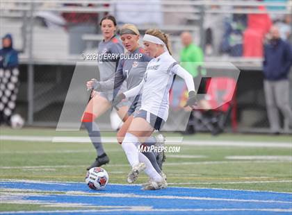 Thumbnail 2 in Syracuse vs. Skyridge (UHSAA 6A Semifinal) photogallery.