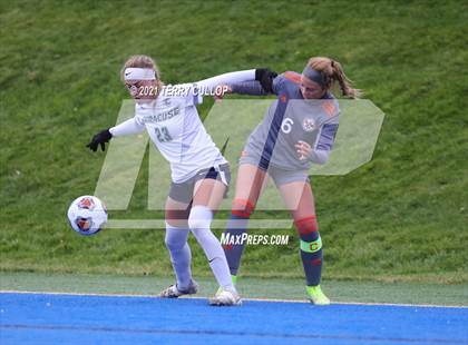 Thumbnail 3 in Syracuse vs. Skyridge (UHSAA 6A Semifinal) photogallery.