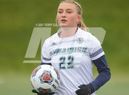 Thumbnail 1 in Syracuse vs. Skyridge (UHSAA 6A Semifinal) photogallery.