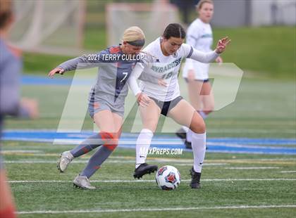 Thumbnail 2 in Syracuse vs. Skyridge (UHSAA 6A Semifinal) photogallery.