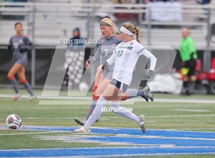 Thumbnail 3 in Syracuse vs. Skyridge (UHSAA 6A Semifinal) photogallery.