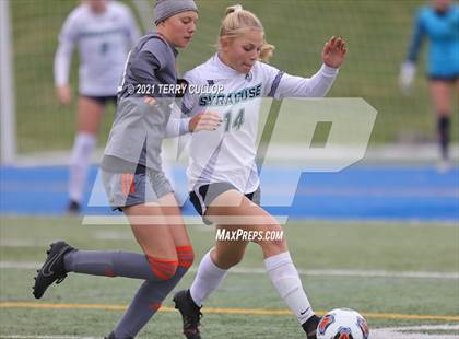 Thumbnail 3 in Syracuse vs. Skyridge (UHSAA 6A Semifinal) photogallery.