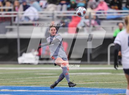 Thumbnail 2 in Syracuse vs. Skyridge (UHSAA 6A Semifinal) photogallery.