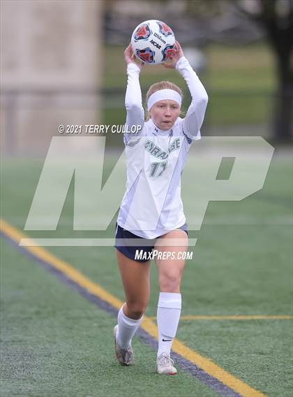 Thumbnail 1 in Syracuse vs. Skyridge (UHSAA 6A Semifinal) photogallery.