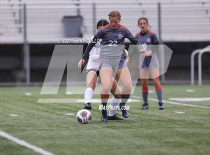 Thumbnail 1 in Syracuse vs. Skyridge (UHSAA 6A Semifinal) photogallery.
