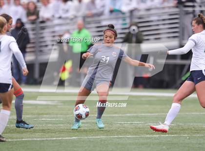 Thumbnail 2 in Syracuse vs. Skyridge (UHSAA 6A Semifinal) photogallery.