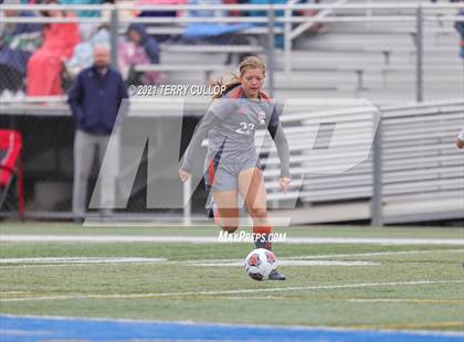 Thumbnail 1 in Syracuse vs. Skyridge (UHSAA 6A Semifinal) photogallery.