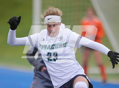 Thumbnail 2 in Syracuse vs. Skyridge (UHSAA 6A Semifinal) photogallery.