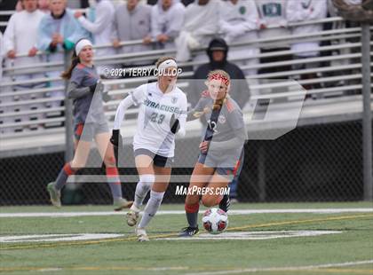 Thumbnail 3 in Syracuse vs. Skyridge (UHSAA 6A Semifinal) photogallery.