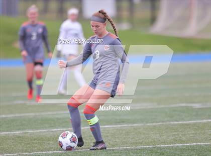 Thumbnail 1 in Syracuse vs. Skyridge (UHSAA 6A Semifinal) photogallery.