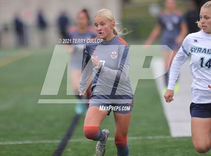 Thumbnail 3 in Syracuse vs. Skyridge (UHSAA 6A Semifinal) photogallery.