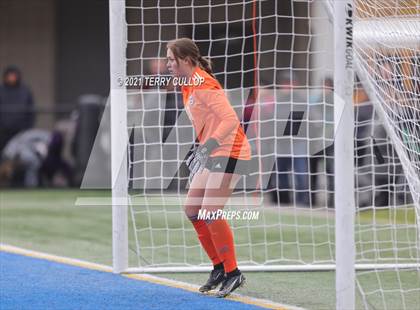 Thumbnail 1 in Syracuse vs. Skyridge (UHSAA 6A Semifinal) photogallery.
