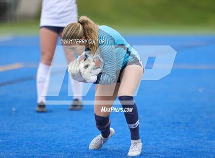Thumbnail 3 in Syracuse vs. Skyridge (UHSAA 6A Semifinal) photogallery.