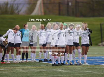 Thumbnail 2 in Syracuse vs. Skyridge (UHSAA 6A Semifinal) photogallery.