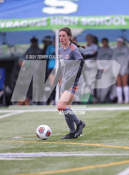 Thumbnail 3 in Syracuse vs. Skyridge (UHSAA 6A Semifinal) photogallery.
