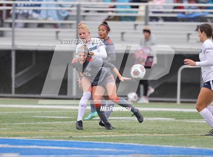 Thumbnail 2 in Syracuse vs. Skyridge (UHSAA 6A Semifinal) photogallery.