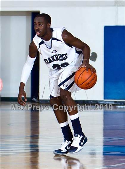 Thumbnail 1 in St. Mark's vs Oakridge (Trinity Valley Shootout) photogallery.