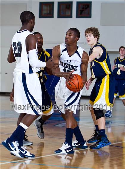 Thumbnail 3 in St. Mark's vs Oakridge (Trinity Valley Shootout) photogallery.