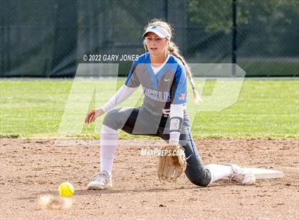 Thumbnail 2 in Rocklin @ Whitney photogallery.