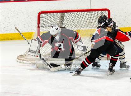 Thumbnail 2 in Needham vs. Reading (MIAA Division 1 Semifinal) photogallery.