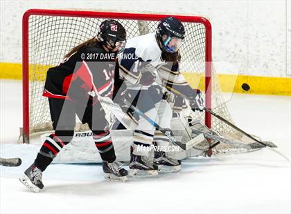 Thumbnail 2 in Needham vs. Reading (MIAA Division 1 Semifinal) photogallery.