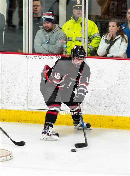 Thumbnail 2 in Needham vs. Reading (MIAA Division 1 Semifinal) photogallery.