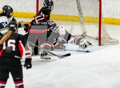 Thumbnail 1 in Needham vs. Reading (MIAA Division 1 Semifinal) photogallery.
