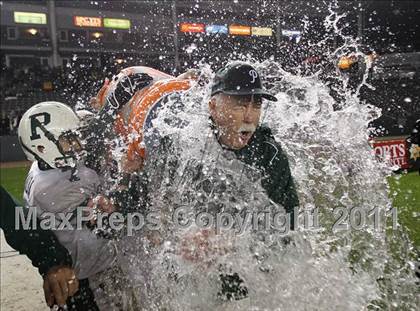 Thumbnail 1 in Palo Alto vs. Centennial (CIF State D1 Final) photogallery.