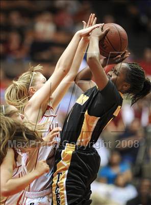 Thumbnail 1 in Edison vs. Centennial (CIF CS D2 Final) photogallery.