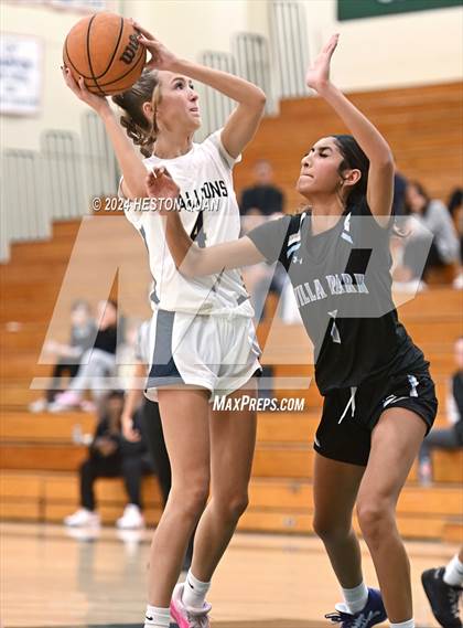 Thumbnail 3 in San Juan Hills vs. Villa Park (VP/Brea Winter Classic) photogallery.