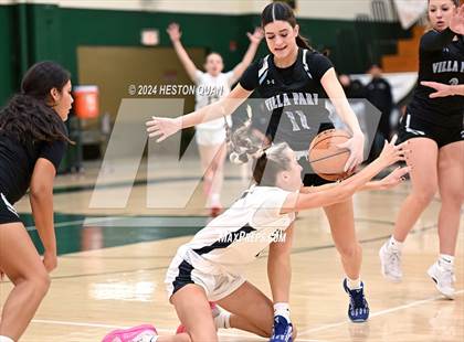 Thumbnail 1 in San Juan Hills vs. Villa Park (VP/Brea Winter Classic) photogallery.