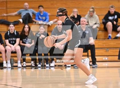 Thumbnail 2 in San Juan Hills vs. Villa Park (VP/Brea Winter Classic) photogallery.