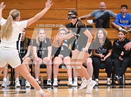 Thumbnail 3 in San Juan Hills vs. Villa Park (VP/Brea Winter Classic) photogallery.