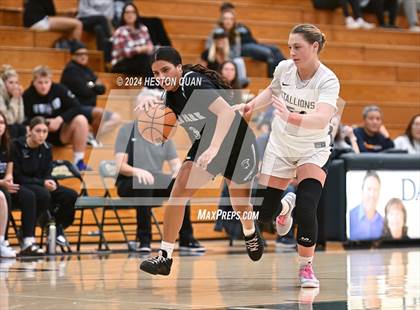 Thumbnail 3 in San Juan Hills vs. Villa Park (VP/Brea Winter Classic) photogallery.