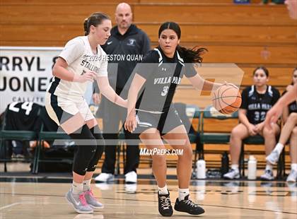 Thumbnail 2 in San Juan Hills vs. Villa Park (VP/Brea Winter Classic) photogallery.