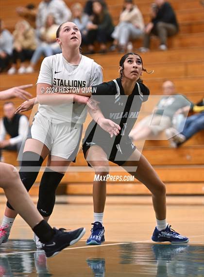 Thumbnail 1 in San Juan Hills vs. Villa Park (VP/Brea Winter Classic) photogallery.