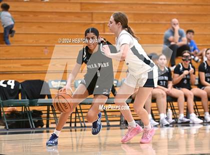 Thumbnail 2 in San Juan Hills vs. Villa Park (VP/Brea Winter Classic) photogallery.